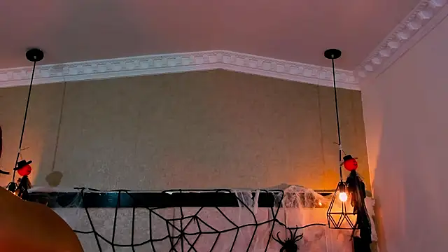 Snapshot of kimCosseyy chatting on 16, 10, 2025 kimCosseyy online show from 16, 10, 2025