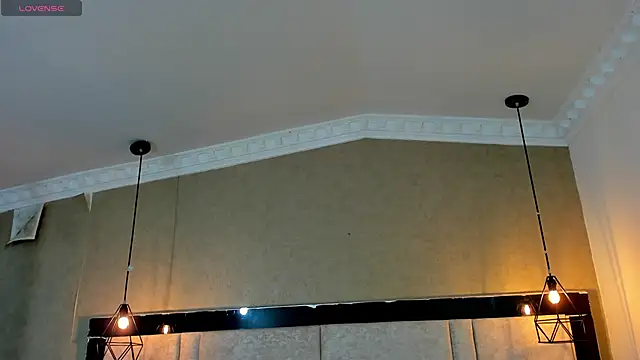 Snapshot of kimCosseyy chatting on 8, 11, 2025 kimCosseyy online show from 8, 11, 2025