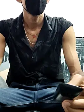 Snapshot of Habibi_big_b chatting on 18, 3, 2025 Habibi big b online show from 18, 3, 2025