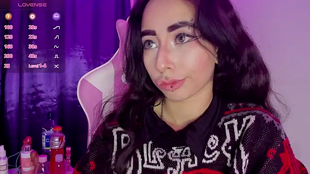 hanna  azumi online show from 25, 1, 2025