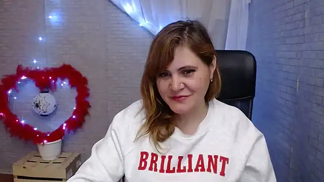 DaniellaKiss online show from 12, 3, 2025