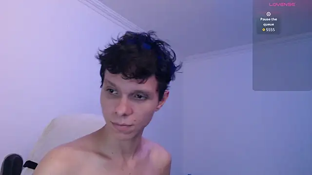 Snapshot of bryamado69 chatting on 18, 4, 2026 bryamado69 online show from 18, 4, 2026