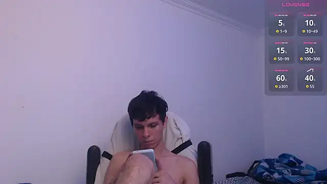 Snapshot of bryamado69 chatting on 22, 4, 2026 bryamado69 online show from 22, 4, 2026