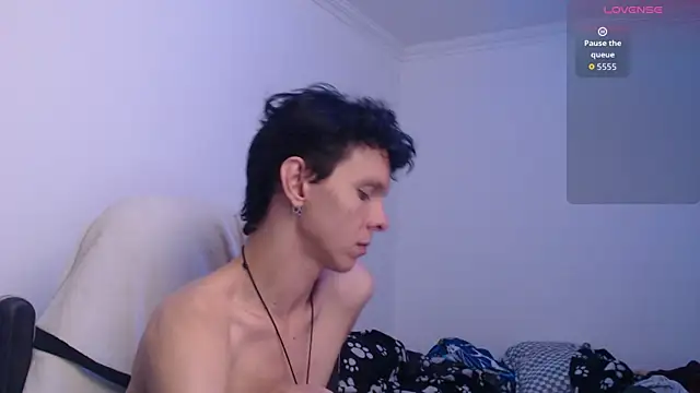 Snapshot of bryamado69 chatting on 25, 4, 2026 bryamado69 online show from 25, 4, 2026