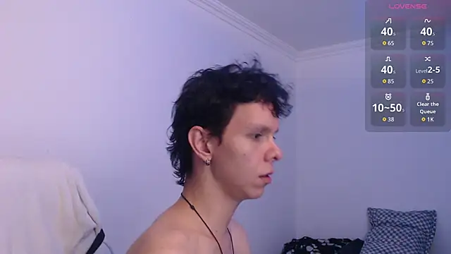 Snapshot of bryamado69 chatting on 26, 4, 2026 bryamado69 online show from 26, 4, 2026