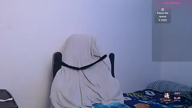 Snapshot of bryamado69 chatting on 28, 4, 2026 bryamado69 online show from 28, 4, 2026
