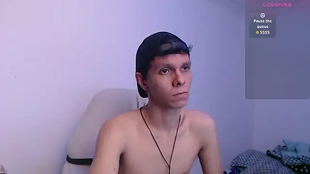 Snapshot of bryamado69 chatting on 2, 5, 2026 bryamado69 online show from 2, 5, 2026