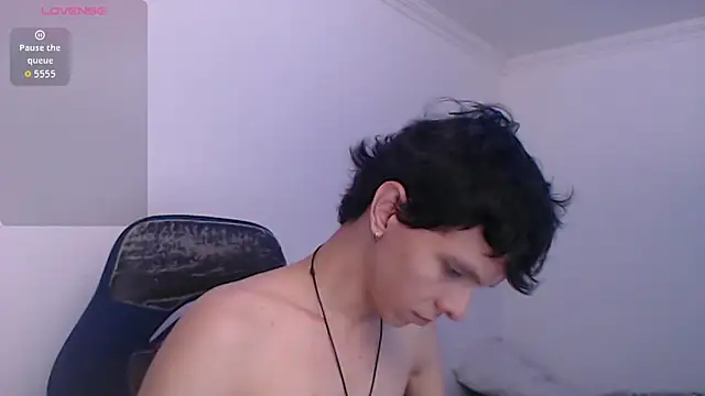 Snapshot of bryamado69 chatting on 8, 5, 2026 bryamado69 online show from 8, 5, 2026