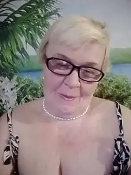 VioletSweet566 online show from 23, 1, 2025