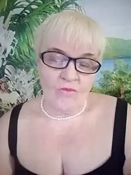 VioletSweet566 online show from 8, 2, 2025