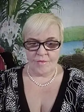 VioletSweet566 online show from 5, 3, 2025