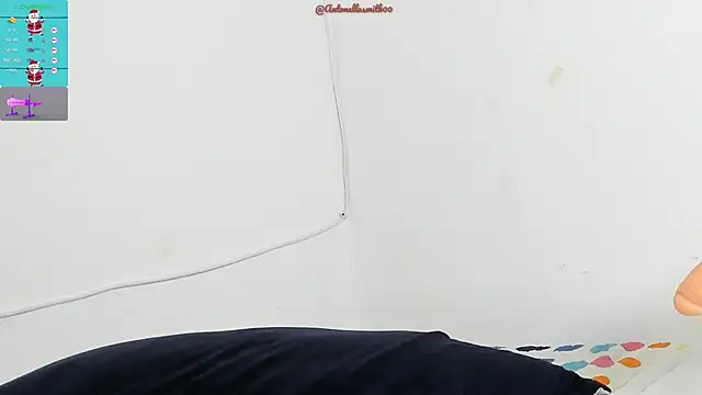 Antonellasmith00 online show from 10, 1, 2025