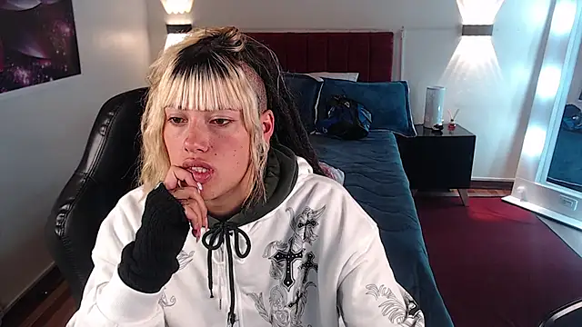  sharlotte777 online show from 12, 2, 2025