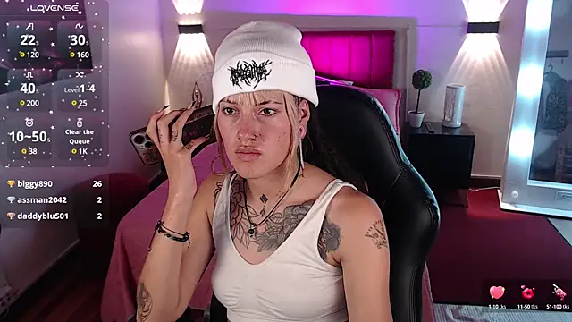  sharlotte777 online show from 11, 3, 2025