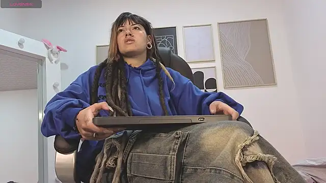  sharlotte777 online show from 24, 9, 2025