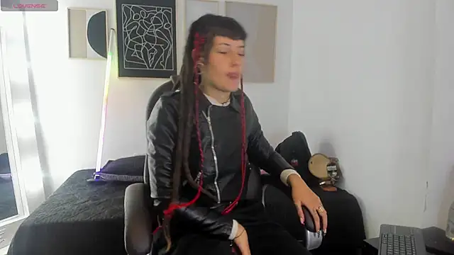  sharlotte777 online show from 3, 2, 2026