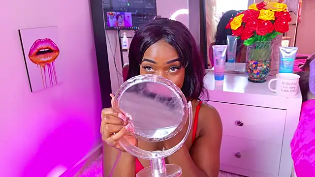 SarahBrunet online show from 4, 10, 2025