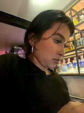 Snapshot of Miaa_coopeer chatting on 4, 12, 2024 Miaa coopeer online show from 4, 12, 2024