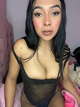 Snapshot of Miaa_coopeer chatting on 5, 2, 2025 Miaa coopeer online show from 5, 2, 2025