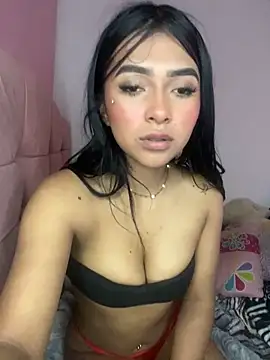 Snapshot of Miaa_coopeer chatting on 7, 2, 2025 Miaa coopeer online show from 7, 2, 2025