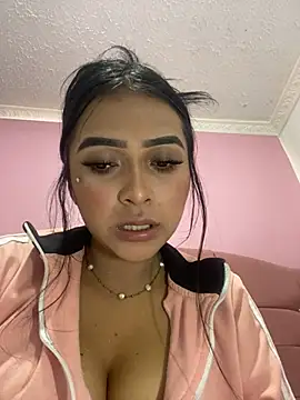 Snapshot of Miaa_coopeer chatting on 6, 3, 2025 Miaa coopeer online show from 6, 3, 2025