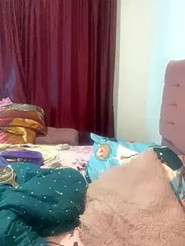 Snapshot of Miaa_coopeer chatting on 2, 10, 2025 Miaa coopeer online show from 2, 10, 2025