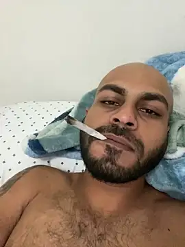 Snapshot of islandvybee55 chatting on 9, 12, 2024 islandvybee55 online show from 9, 12, 2024