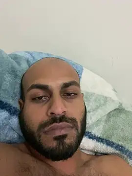 Snapshot of islandvybee55 chatting on 29, 12, 2024 islandvybee55 online show from 29, 12, 2024