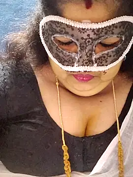 Snapshot of tamilthanushri chatting on 3, 2, 2026 tamilthanushri online show from 3, 2, 2026