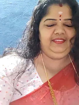 Snapshot of tamilthanushri chatting on 13, 2, 2026 tamilthanushri online show from 13, 2, 2026