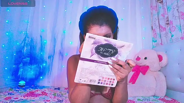 Snapshot of ivonjoness chatting on 19, 11, 2025 ivonjoness online show from 19, 11, 2025