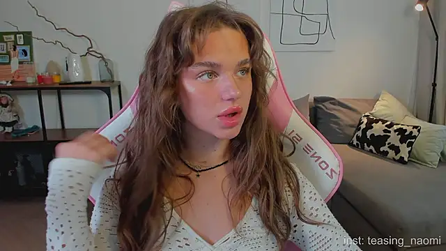 Snapshot of aesthetics__tease chatting on 20, 3, 2026 aesthetics tease online show from 20, 3, 2026