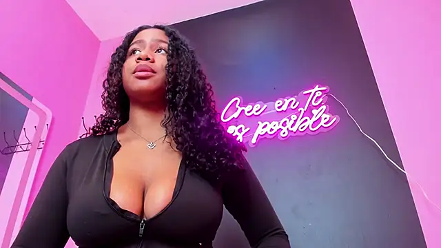 Sofi Fox  online show from 4, 3, 2025