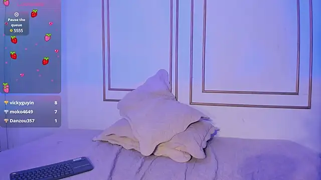 natalia aguirre1 online show from 23, 1, 2025