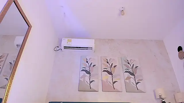 JOCELYN SANTANA1 online show from 17, 10, 2025