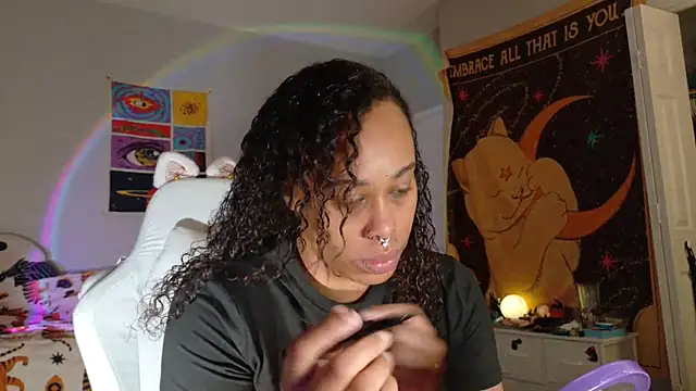 loveluna8 online show from 10, 2, 2025