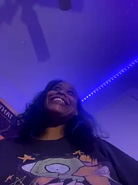 loveluna8 online show from 13, 10, 2025