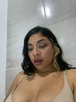 mysteriousgirl20 online show from 15, 10, 2025