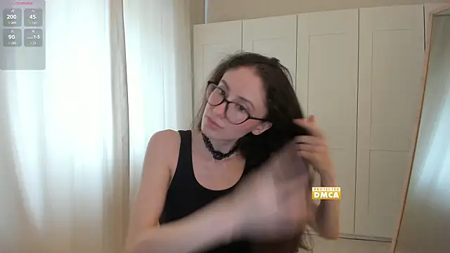 Snapshot of snowiie chatting on 24, 10, 2025 snowiie online show from 24, 10, 2025