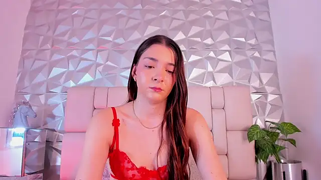 lexiee grey  online show from 15, 3, 2025