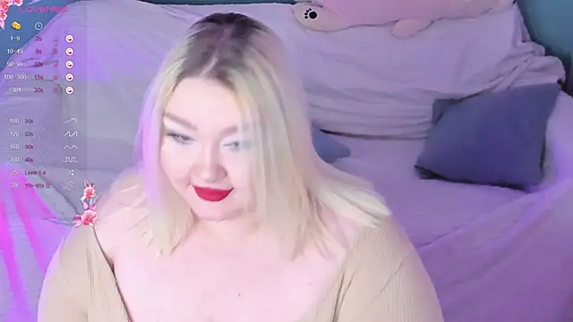 LilyBelll online show from 15, 2, 2025
