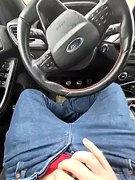 Snapshot of Titanhoott chatting on 27, 1, 2025 Titanhoott online show from 27, 1, 2025