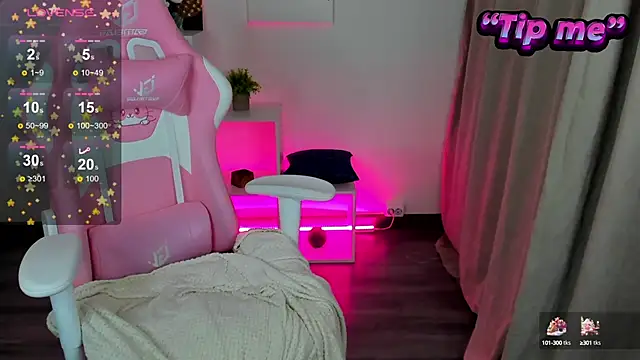 Snapshot of Lesi_Moonie01 chatting on 6, 1, 2025 Lesi Moonie01 online show from 6, 1, 2025