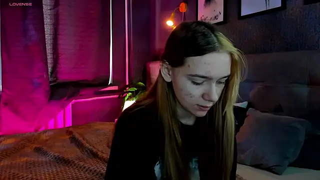 Snapshot of Lesi_Moonie01 chatting on 26, 9, 2025 Lesi Moonie01 online show from 26, 9, 2025