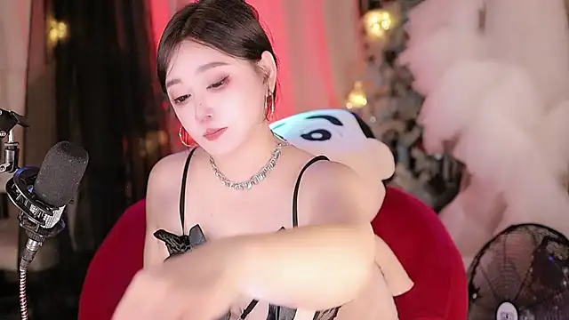 Snapshot of Missy_Nana21 chatting on 26, 6, 2026 Missy Nana21 online show from 26, 6, 2026