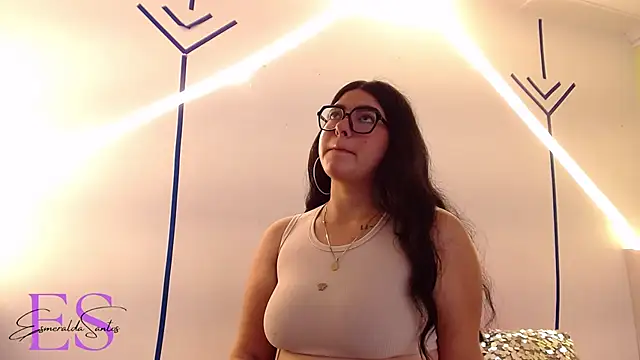 EsmeraldaSantoss online show from 26, 2, 2025