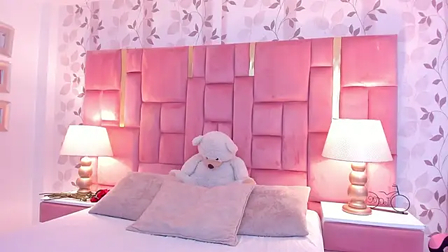 AmbarSantany online show from 11, 2, 2026