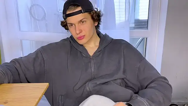 alyx garden online show from 18, 4, 2026