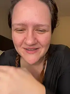 Snapshot of Kinkbitch25 chatting on 17, 12, 2025 Kinkbitch25 online show from 17, 12, 2025