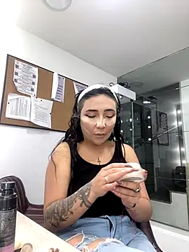 Snapshot of Megansttein_ chatting on 14, 12, 2025 Megansttein online show from 14, 12, 2025